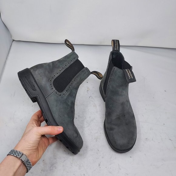 Blundstone Shoes - Blundstone Chelsea Rustic Black Tall Boot